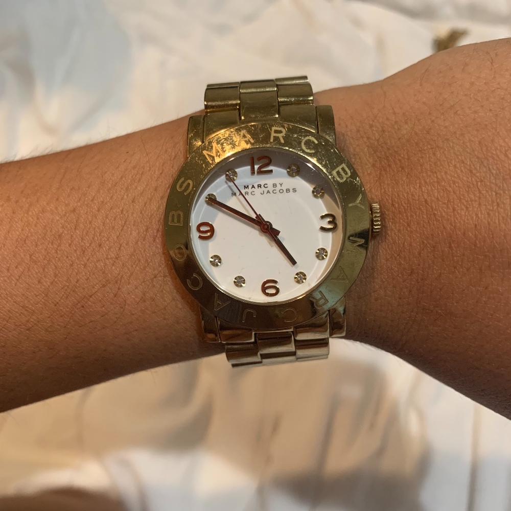 Marc Jacobs Watch - Picture 2 of 5